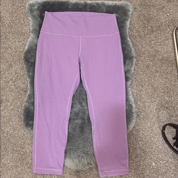Lululemon Lavender Activewear - Picture 3 of 5
